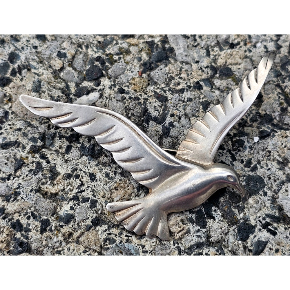 Vintage Beau Sterling Brooch Seagull in Flight Matte Finish 2 1/4"